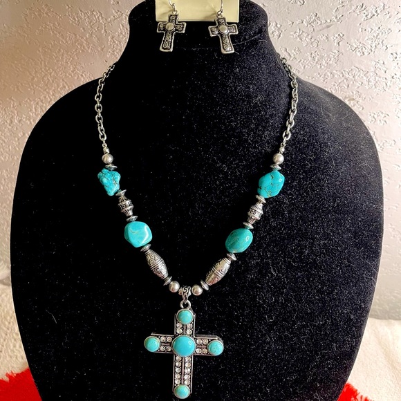 DA VIMCI Jewelry - Dfl VIMCI Turquoise, Silver Tone, C.Z. Diamonds Cross Necklace, Earring Set